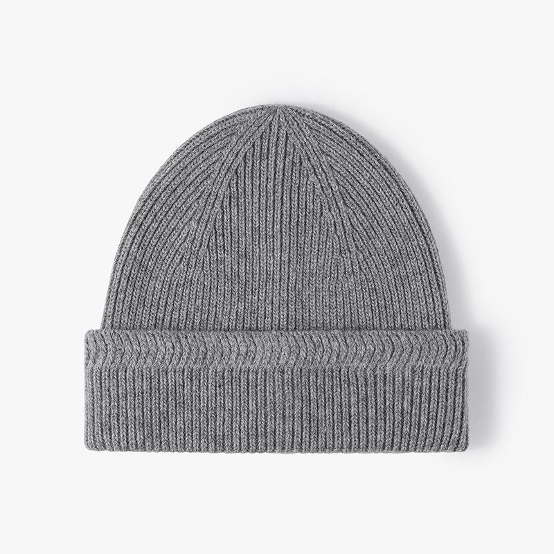 Hat Women's Autumn and Winter Women's Baotou Hat Warm Ear Protector Cold Hat Outdoor Thickened Knitted Hat Cold-proof Light Luxury