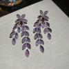 Orecchini a forma di fiore di vetro con spiga di grano e nappa in argento: Eleganti Orecchini a Bottone di Lusso per Donna