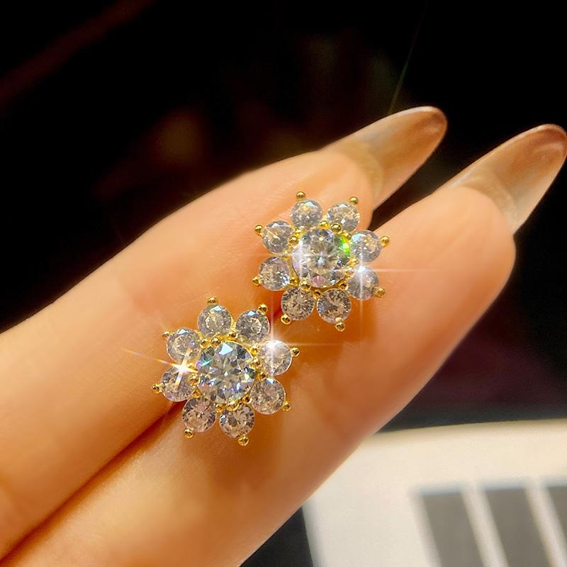 DW 0.5CT Moissanite Diamond Flower Stud Earrings for Women Real 925 Silver Solitaire Eternity Wedding Party Jewelry