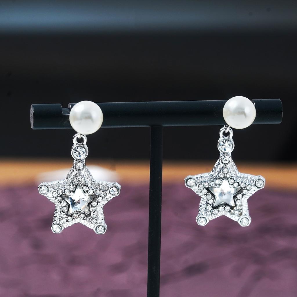 Fashion Micro Zircon Star Pendant Earrings for Women Versatile Luxury Pearl Geometric Dangle Earrings Party Jewelry Accessories