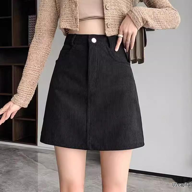 Khaki Corduroy A-Line Midi Skirt - New High-Waisted Slimming Black Mini Skirt, Anti-Exposure Hip-Hugging Design for Autumn and Spring.