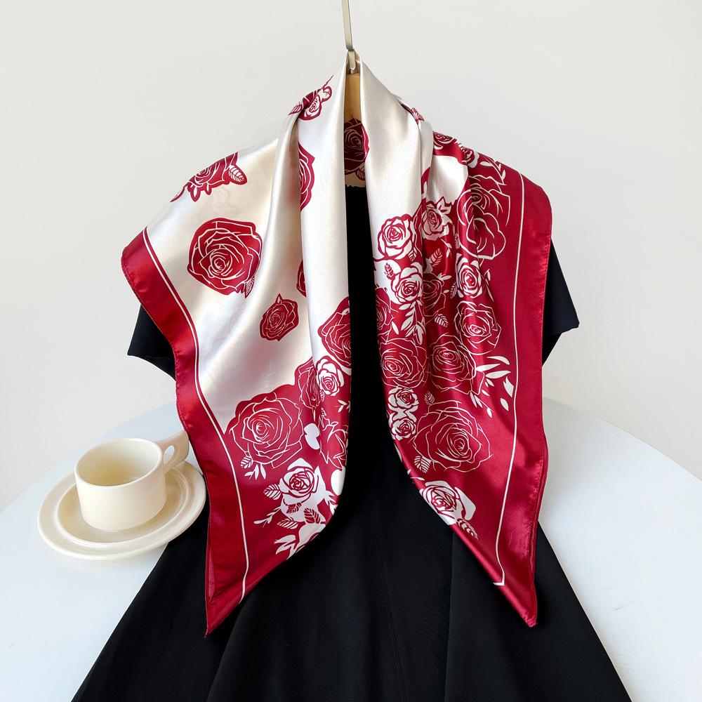 Large printed shawl: stylish black-and-white rose print, versatile women’s silk scarf, rayon satin scarf 90*90cm
