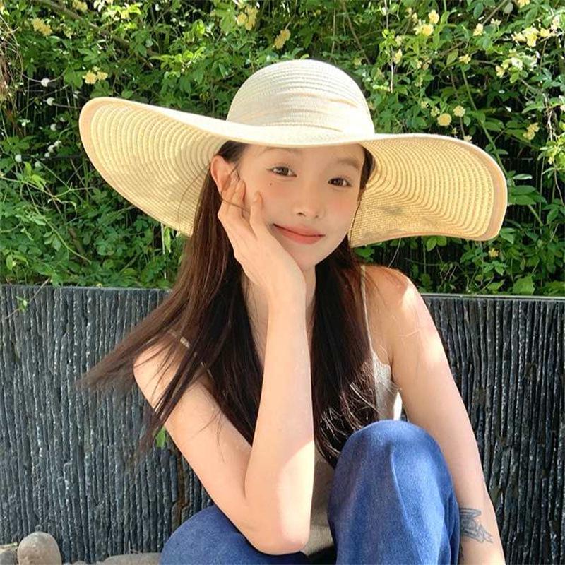 Letni słomkowy kapelusz typu bowler z daszkiem dla mężczyzn i kobiet