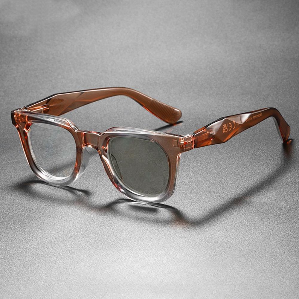 

Photochromic Reading Glasses for Men and Women Fashion Square Frames with Blue Light Protection Turn Grey Presbyopia Glasses +4