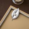 Retro Simple Personalized Leaf Brooch, Niche Exquisite High-End Pearl Clothing Accessories