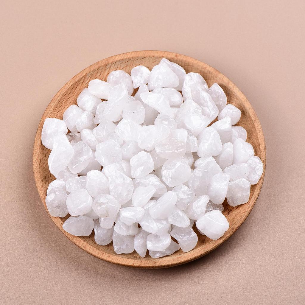 Natural White Cotton Crystal Gemstone Chips for Landscaping and Decoration