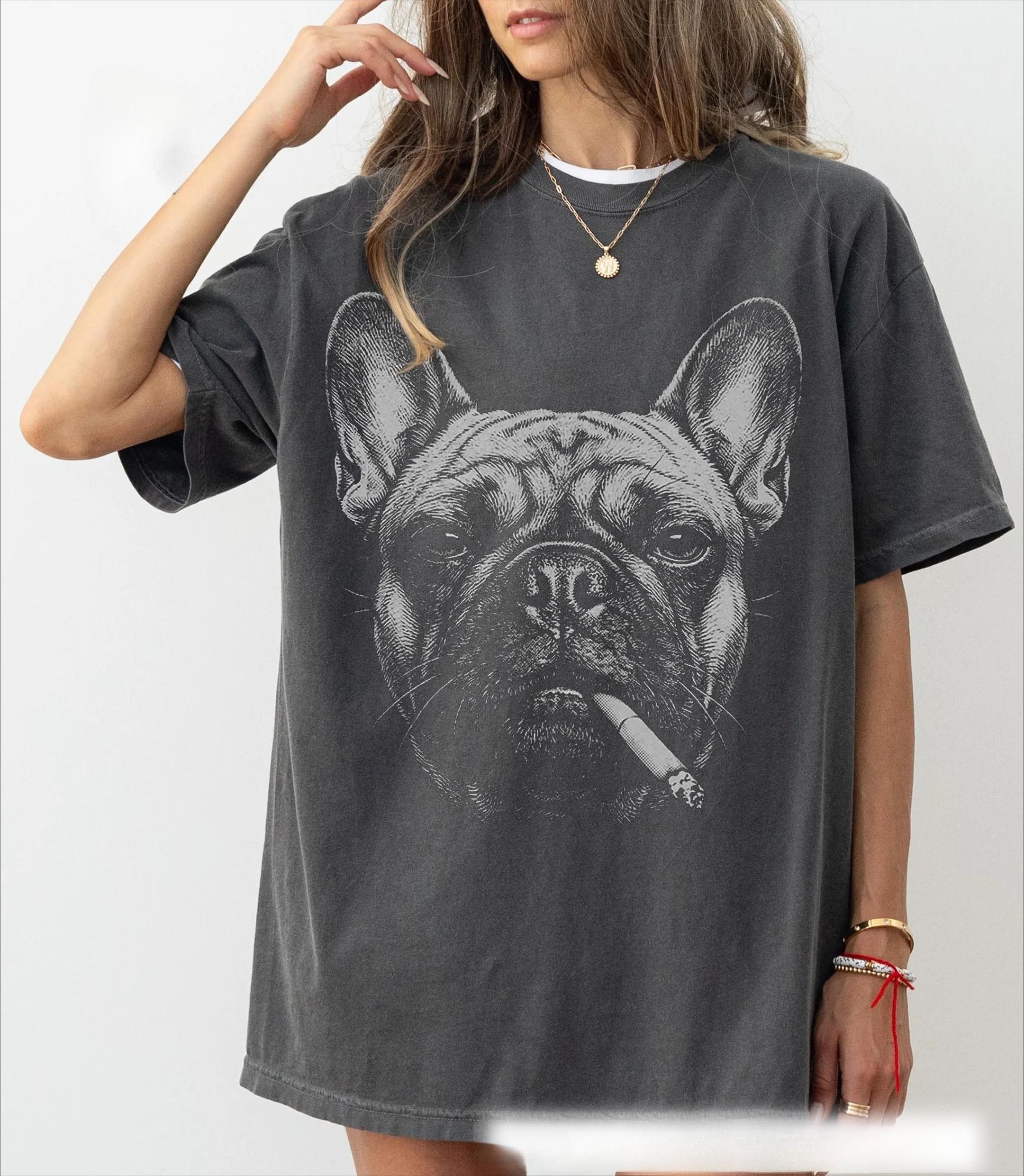 

2026 Summer Womens Vintage French Bulldog Smoking TShirt Unisex Cotton and Breathable Short Sleeve Oversized Loose Casual S