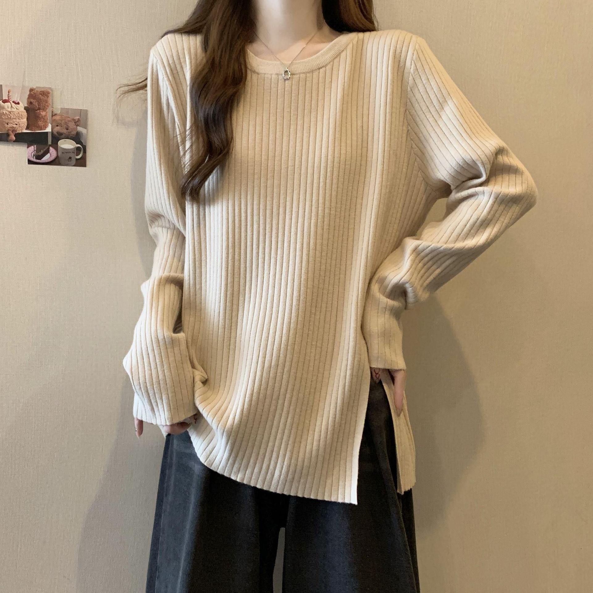 

Plus Size Mid-Length Knitted Sweater for Women - Autumn/Winter, Relaxed Fit, Round Neck, Slit Hem 2XL (for 135-150 jin) абрикосовий