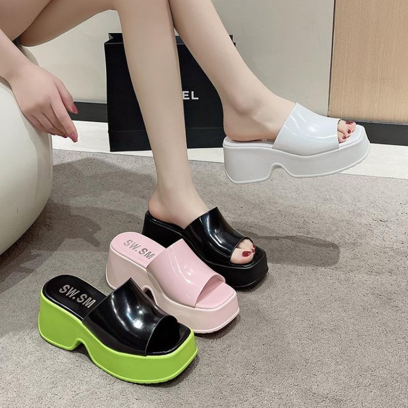 Platform slippers women's summer wear new muffin casual high heel one-word slippers square head fashion sandals women's shoes