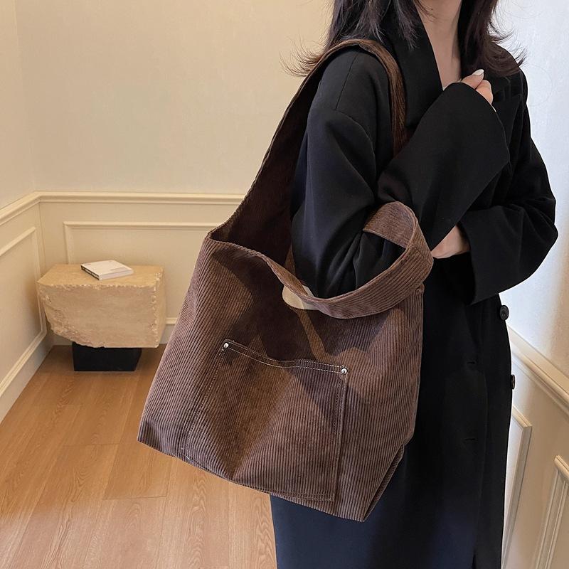 Autumn and winter tide with large-capacity shopping bag leisure literary and leisure handbag simple retro shoulder women's bag tide