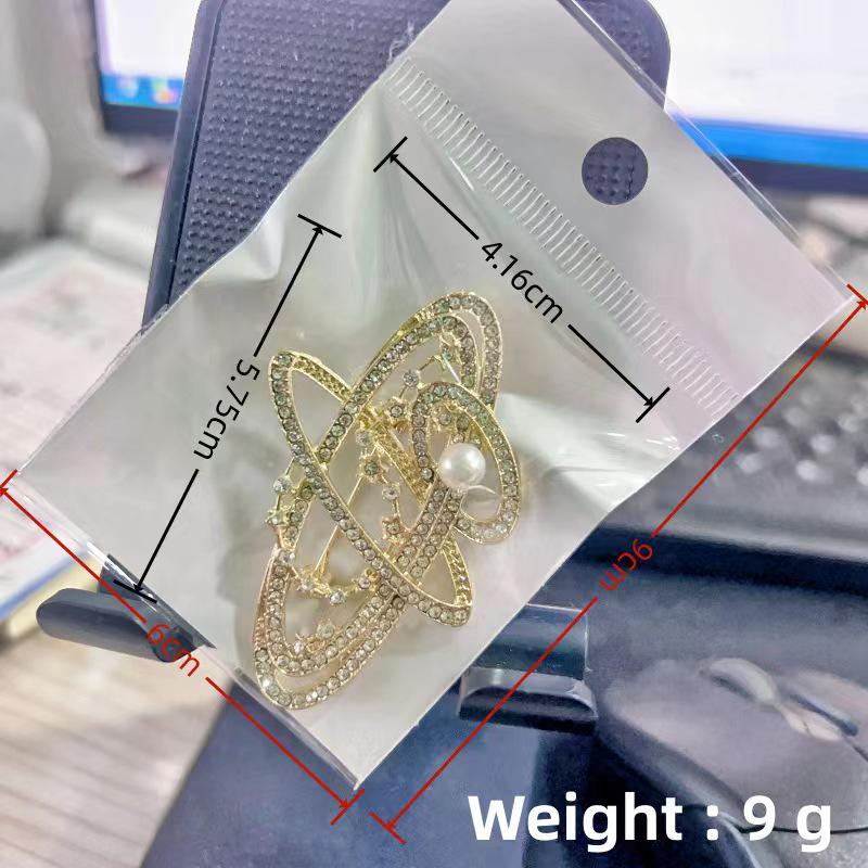 European & American Rhinestone Retro Gypsophila Eight-Pointed Star Brooch for Sweaters & Scarves