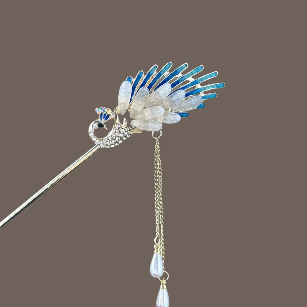 Blue Peacock Hairpin Women's High-end Sense New Chinese Hair Accessories Hairpin Antique Xiuhe Headdress Fringed Step Hairpin