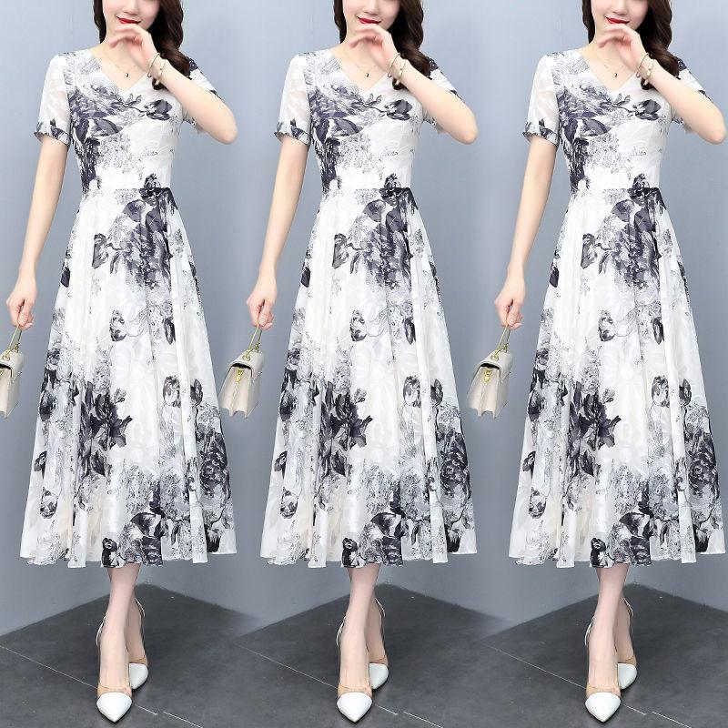 Summer New Spring and Summer Short-sleeved Floral Dress Women's Waist and Thin Skirt