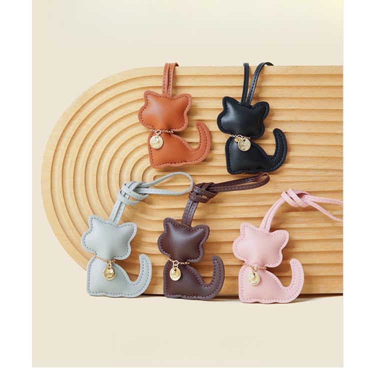 Adorable Mini Cat Bag Pendant Keychain Ornament - Cute Gift for Couples