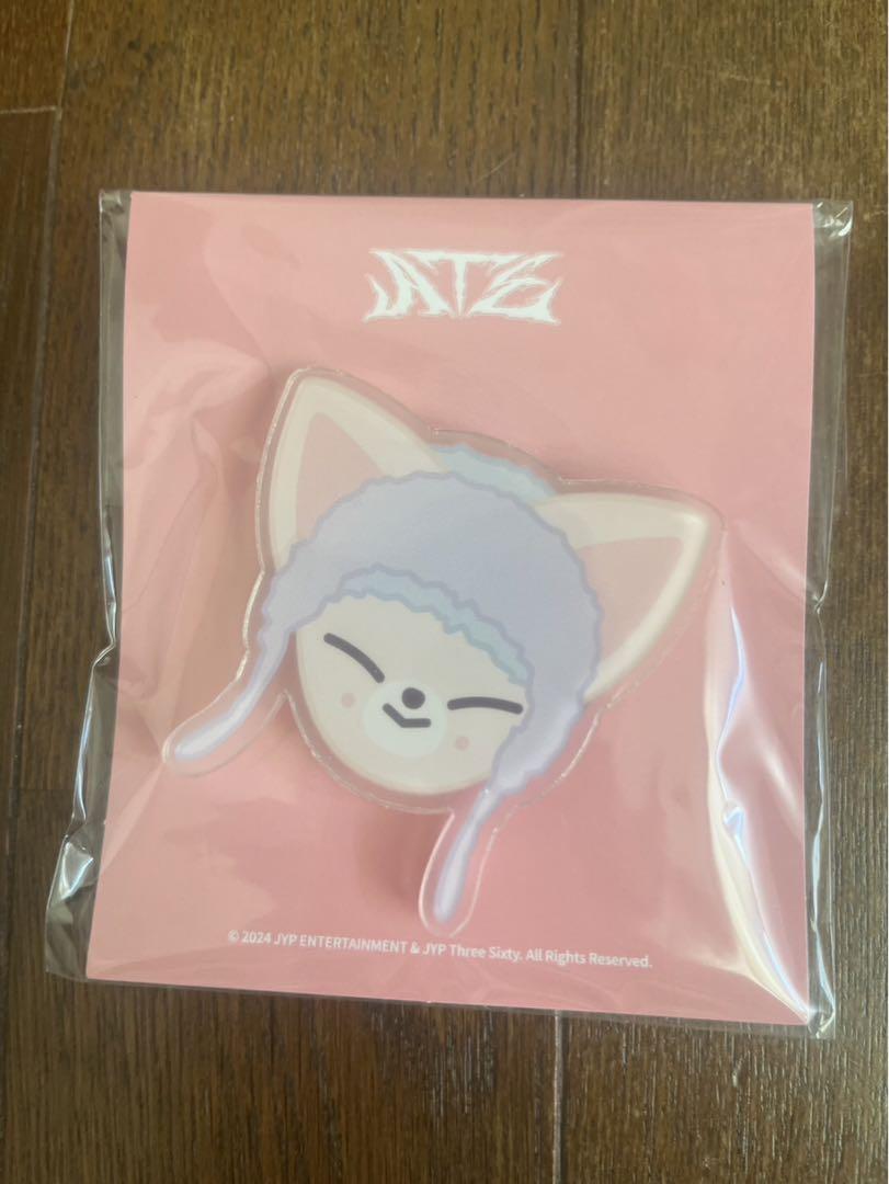 

[USED] straykids ate foxglove smart toque grip