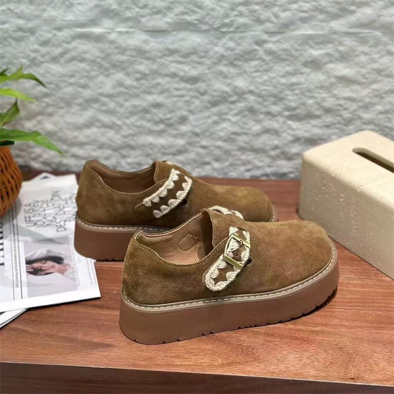 Nejprodávanější boty, Retro a všestranné boty, Nové boty na platformě a protiskluzové boty pro jednu nohu, Jednoduché boty