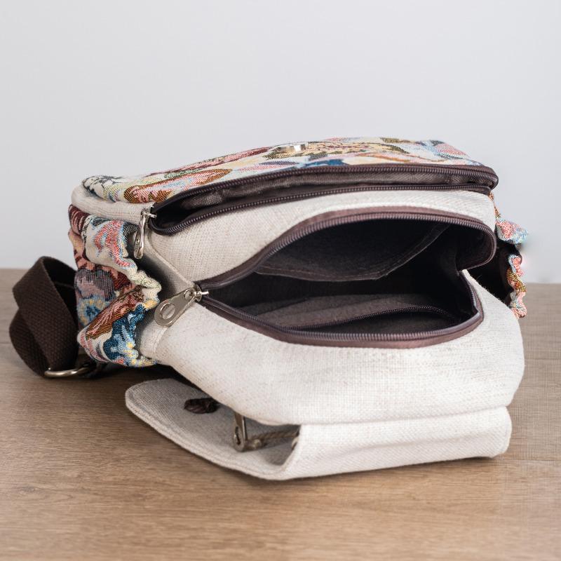 A Retro Ethnic-style Embroidered Flower Backpack with A Large Capacity for Artistic Travel