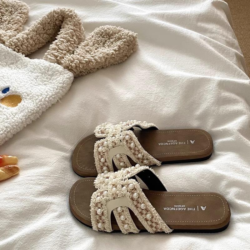 

Super soft leather pearl woven retro trendy sandals women s summer new outer wear French gentle wind niche flat-bottomed slippers 40 розовый