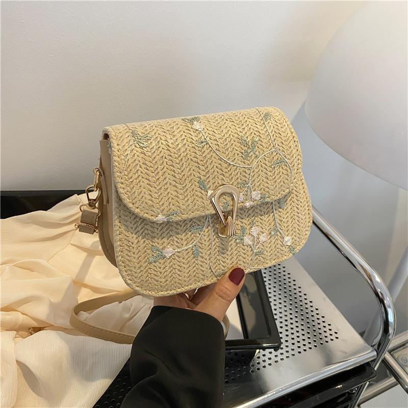 

New trendy versatile and beautiful casual woven temperament saddle bag high-end single shoulder messenger bag women хаки