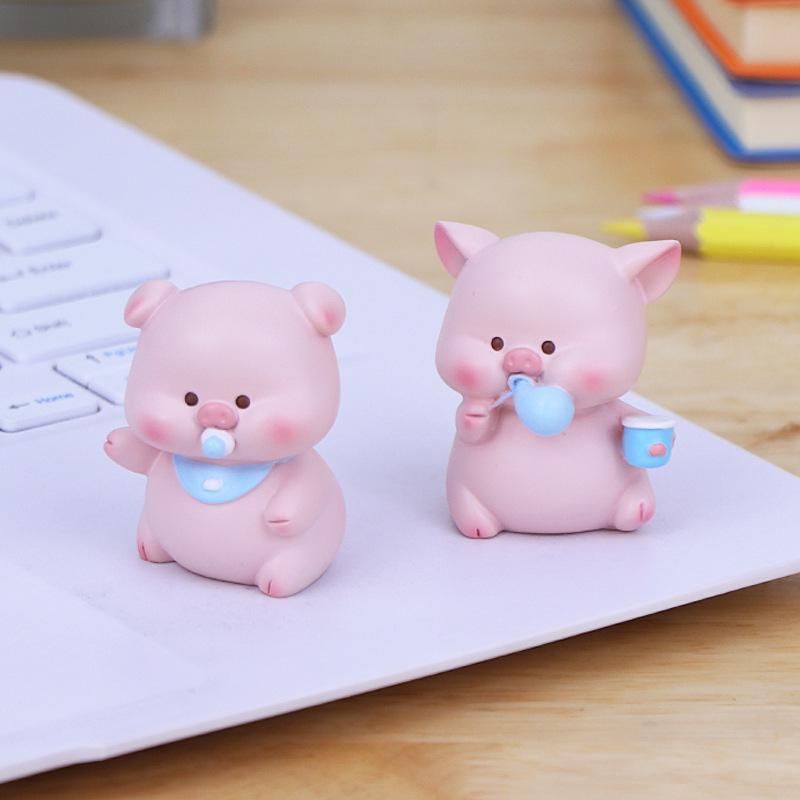 Creative Pig Car Ornament - Cute Car Console & Desktop Decoration