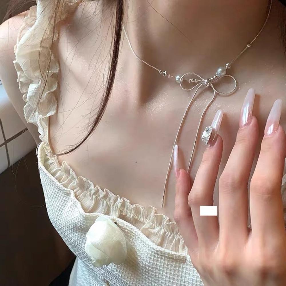 Super Fairy Bow Necklace, Light Luxury Temperament, Exquisite Niche Design, Simple and Versatile Necklace