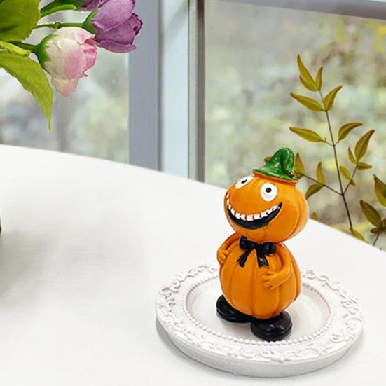 Halloween Cartoon Pumpkin Figurine Creepy Pumpkin Man Resin Statue Sculpture Holiday Party Desktop Decoration Ornament