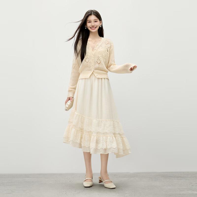 Autumn Water Lady Gentle V-Neck Knitted Cardigan