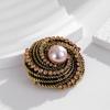 Retro Leaf Pearl Brooch Pin With Embedded Diamonds Elegant Fashionable Jewelry Accessory Pin Brooch