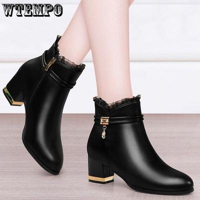 Bottines en cuir souple pour femmes, couche supérieure, à la mode, talon épais, pointu, talon haut, en dentelle