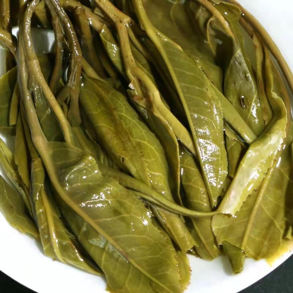 Premium Quality Yunnan Teng Tiao Loose Leaf Raw Pu'er Tea 500g Healthy Drink