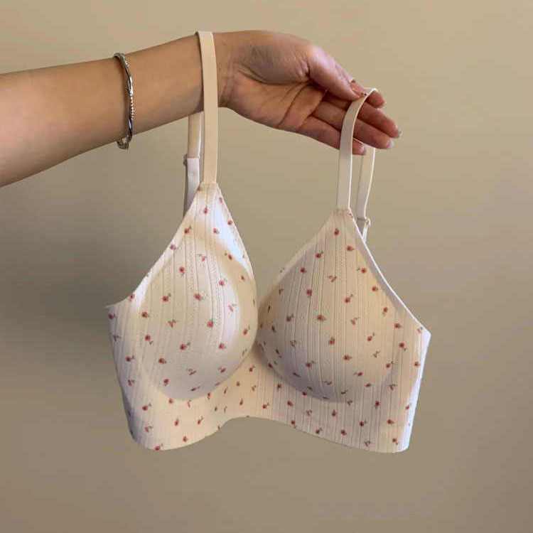 Women's Summer Sweet Floral Seamless Bra Push-Up Naked Feeling Soft Support Anti-Drooping Side Boob Control Underwear