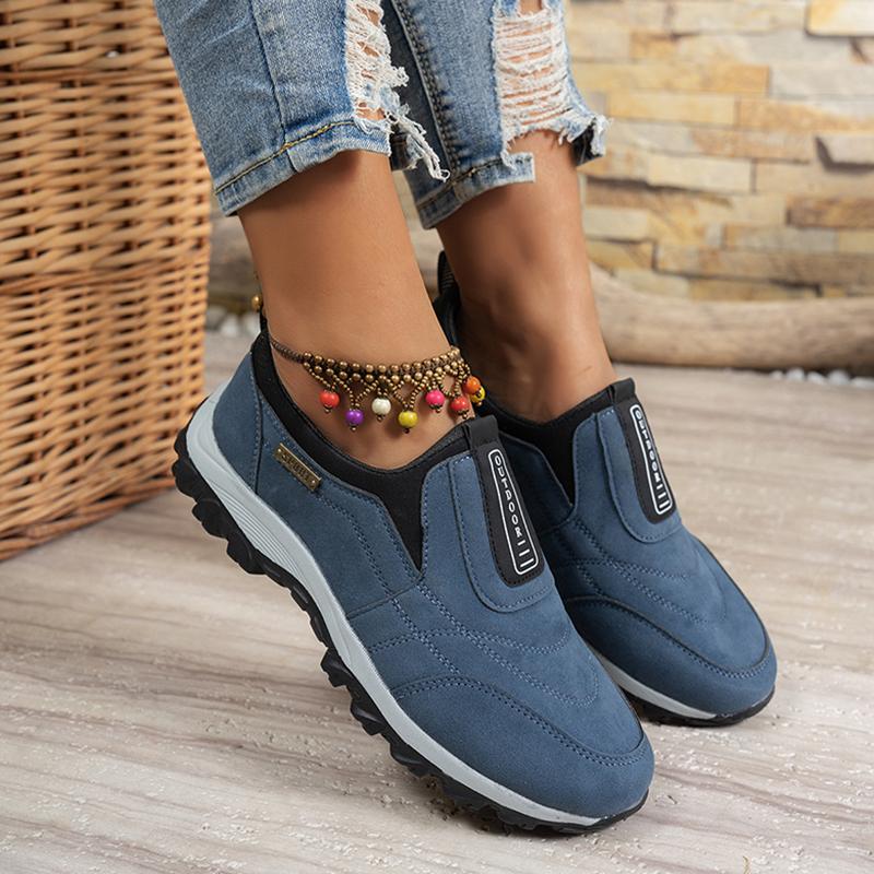 Fashion Comfortable Flat Heel Women's Sneakers 2025 Spring Solid Color Non-Slip Sports Shoes Women Slip-On Soft Sole Flats Plus Size 47