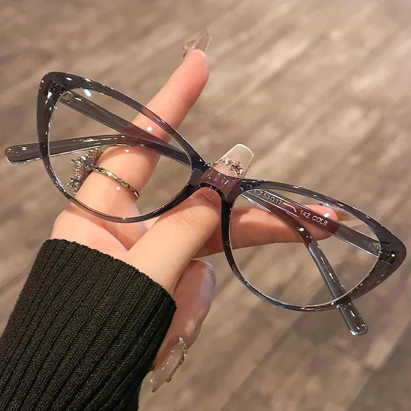 New Leisure Versatile Plain Glasses Retro Cat Eye Ultra Light Durable and Comfortable Unisex Blue Light Blocking Eyeglasses