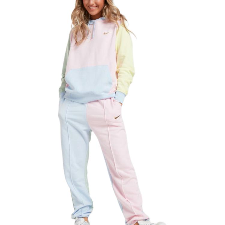 Nike Sweatshirts Women's Moderate Regular DA1416-663