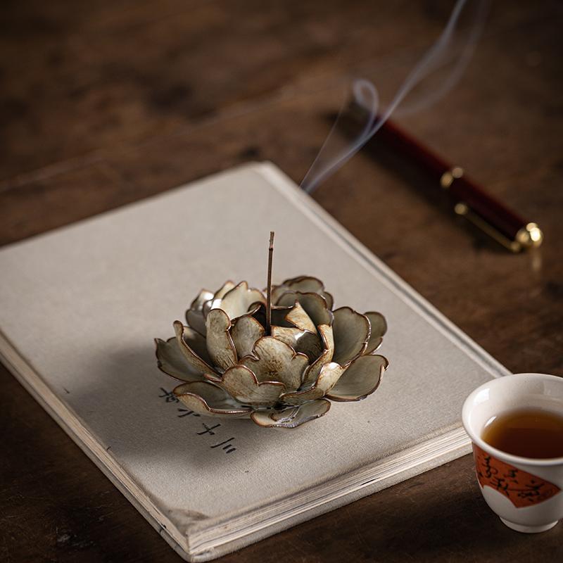 Handmade Ceramic Ge Kiln Peony Thread Incense Stove Incense Insertion Retro Home Interior Creative Sandalwood Agarwood Seat