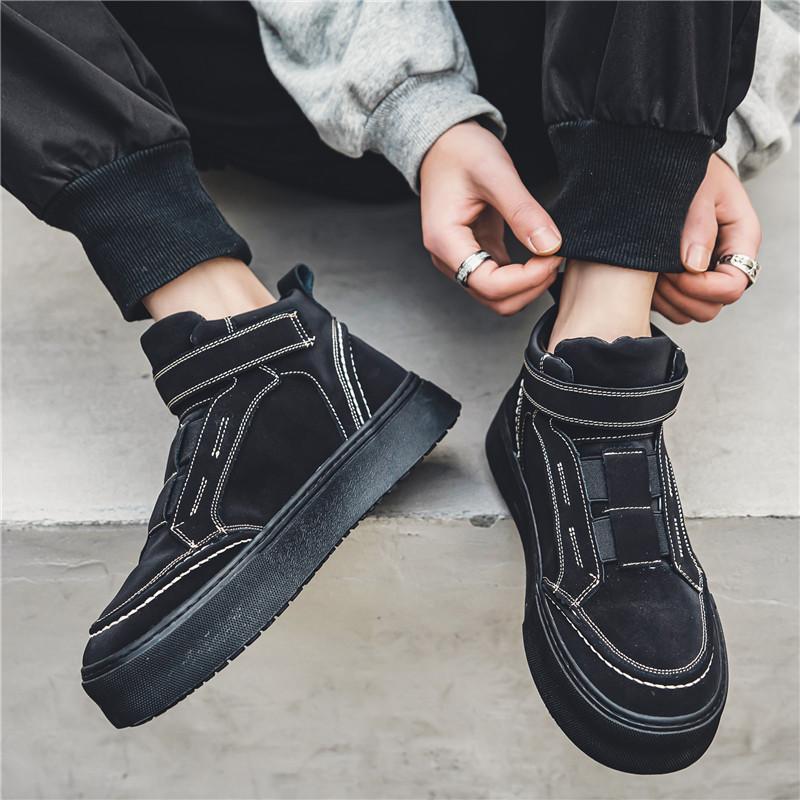 Men's High Top Skate Shoes Winter Warm Cotton Padded Sneakers Fashion Casual Shoes Non-Slip Fur Lined Flats Platform Thick Sole