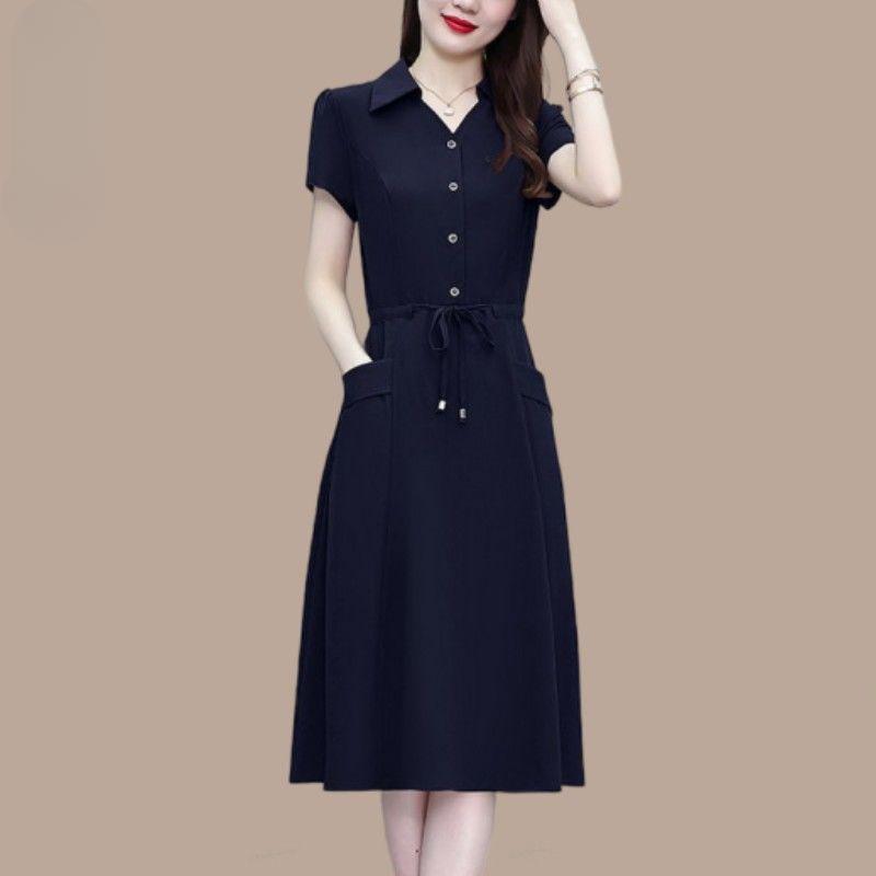Modisches Sommerkleid für Mütter Lockere Passform Bindegürtel Elegant und Schlankmachend Mittelalte Frauen