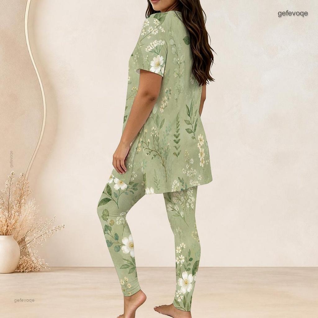 Women Plus Size Floral Printed Two Piece Set Round Neck Short Sleeve Light Green Fitted Long Pants Set