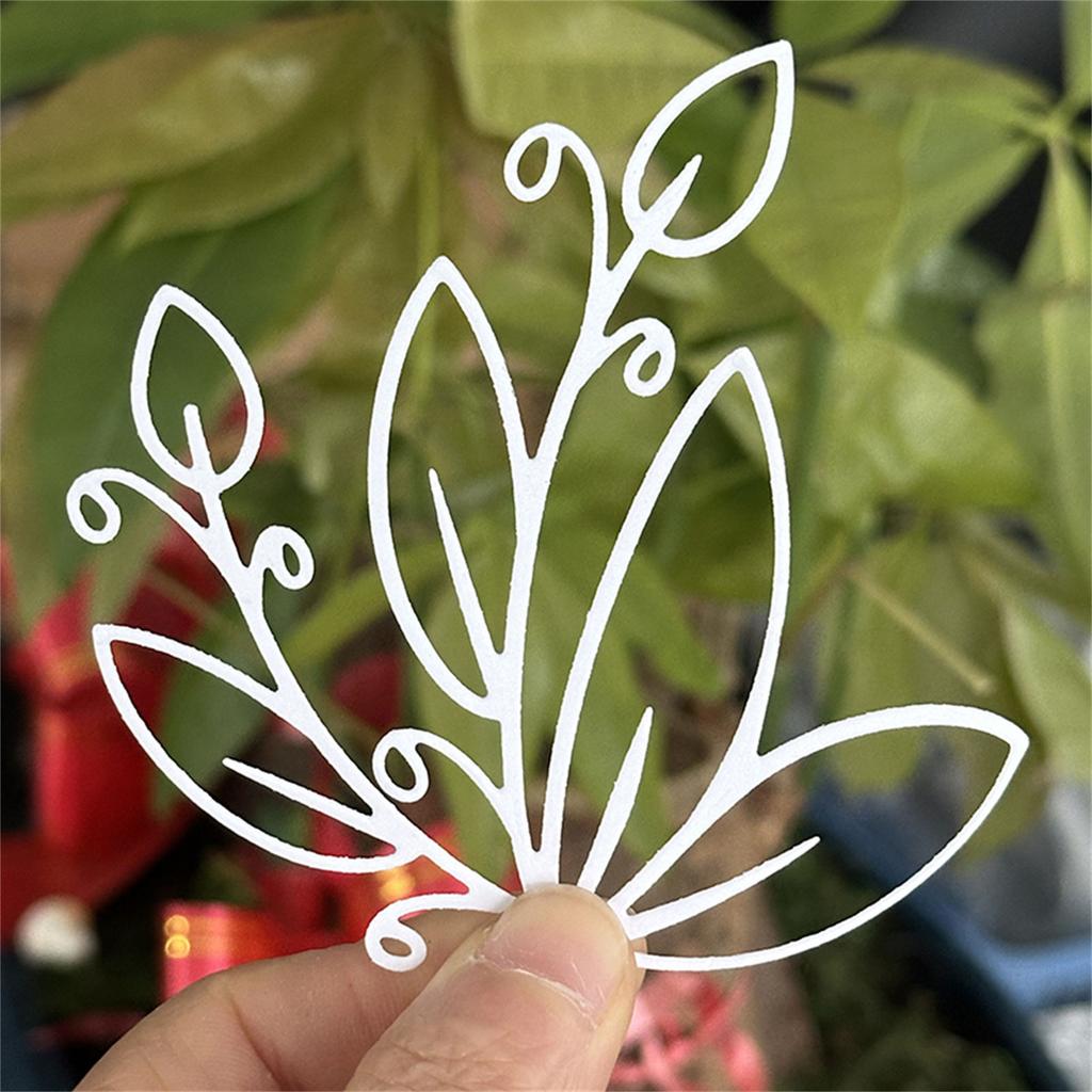 Leaves Cutting Dies Metal Die Cuts Embossing Templates Cuts Stencils for Scrapbooking Journal Card Making Decoration