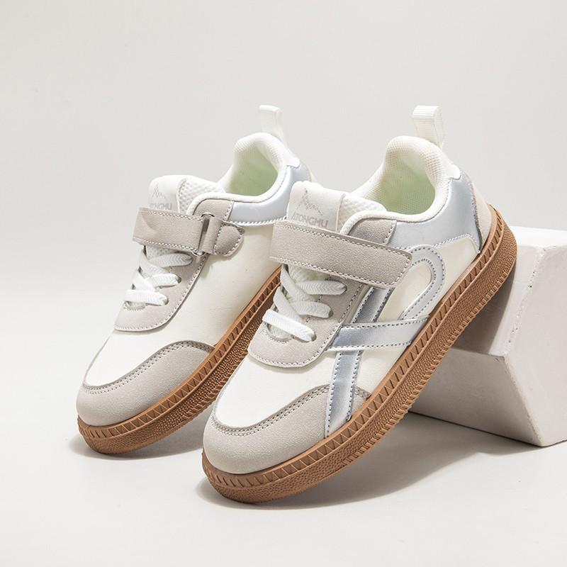 Children's sports shoes autumn 2025 new boys casual shoes breathable student little white shoes soft sole girls board shoes tide