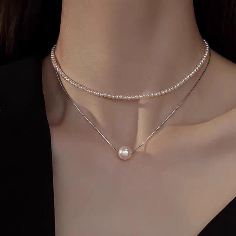 small rice bead pearl necklace women's new popular light luxury niche pearl collarbone chain can be stacked
