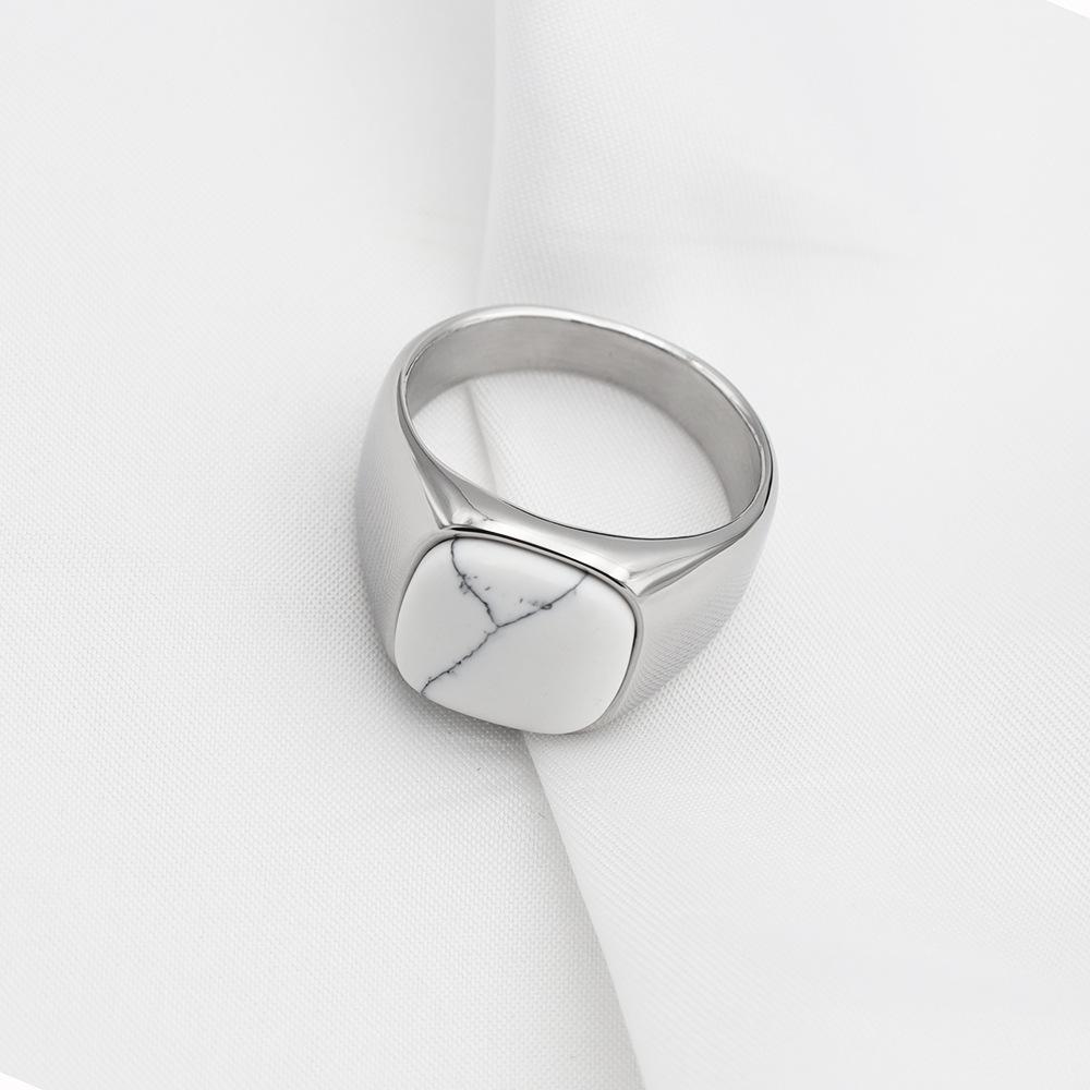 Accessories French Fashion Light Luxury Simple Multi-Color Gemstone Titanium Steel Ring Personalized Niche 18K Gold Jewelry