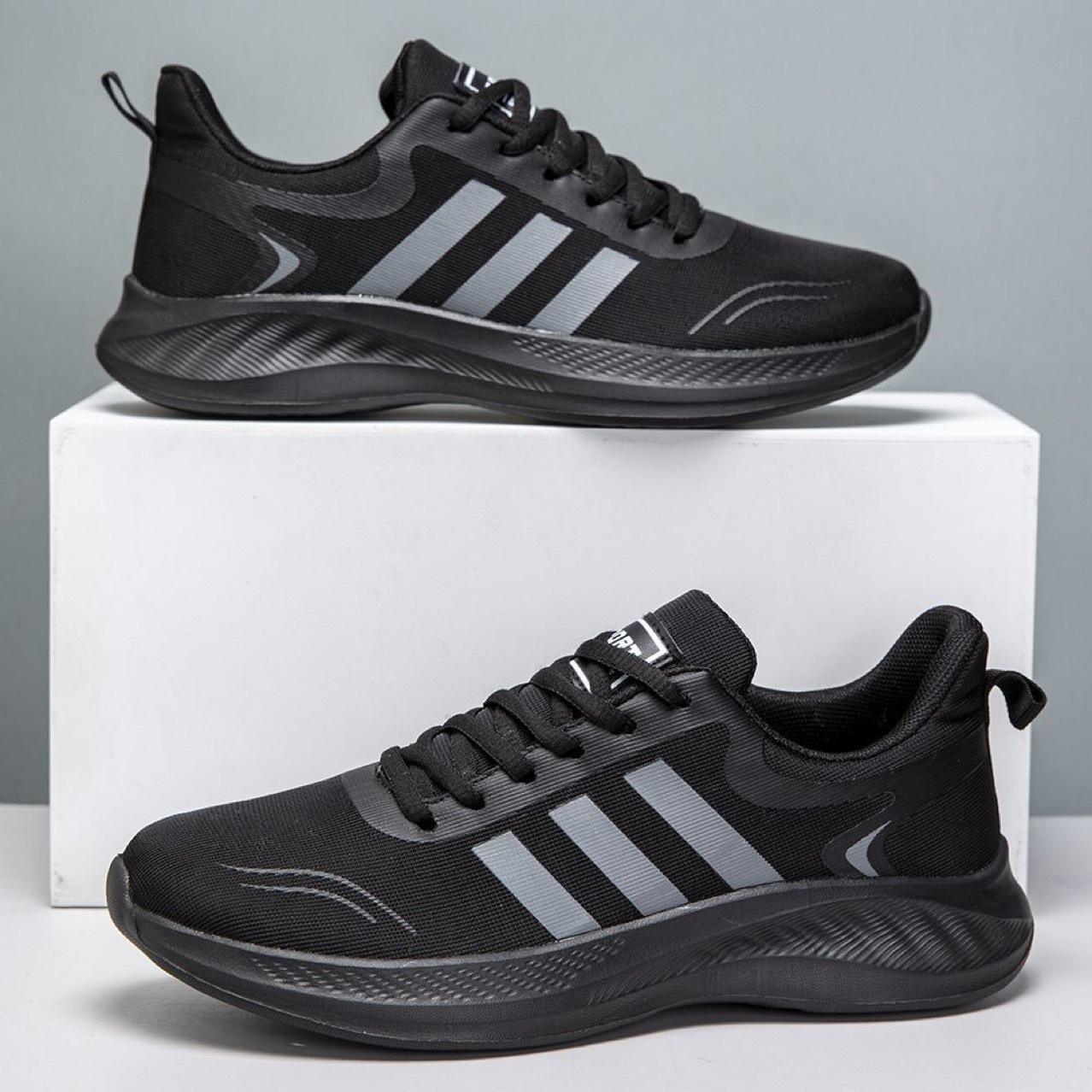 

Versatile Men s Breathable Lightweight Sneakers: Couple Style Spring Running Shoes 44 чорний