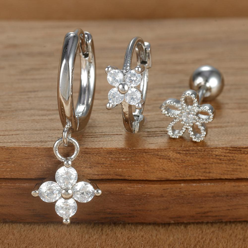 Ensemble de 3 Boucles d'Oreilles Anneau Couronne en Acier Inoxydable Couleur Argent pour Femmes Quatre Fleurs Zirconium Piercing Cartilage Boucle d'Oreille Bijoux Mode