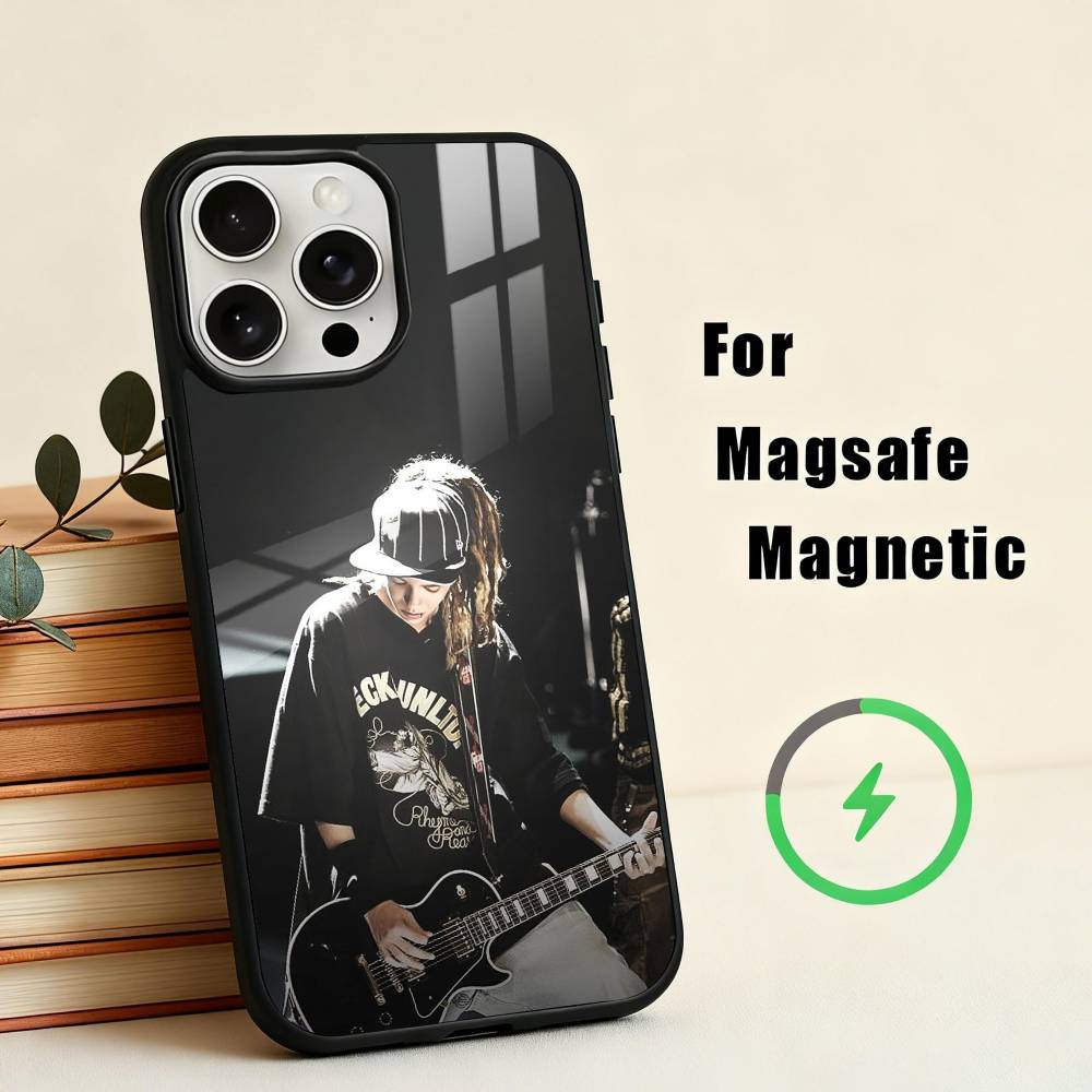 B-Bill Том Каулитц Токио H-Отель Чехол для iPhone17,16,15,14,13,12,11 Plus,С крышкой для магнитной беспроводной зарядки iPhone16