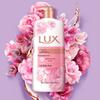 LUX Everlasting Tender Skin & Freesia Shower Gel Set