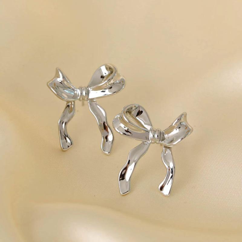 Vintage Irregular Metal Bowknot Earrings For Women Sweet Elegant Gold Color Women's Stud Earring Party Jewelry Holiday Gifts