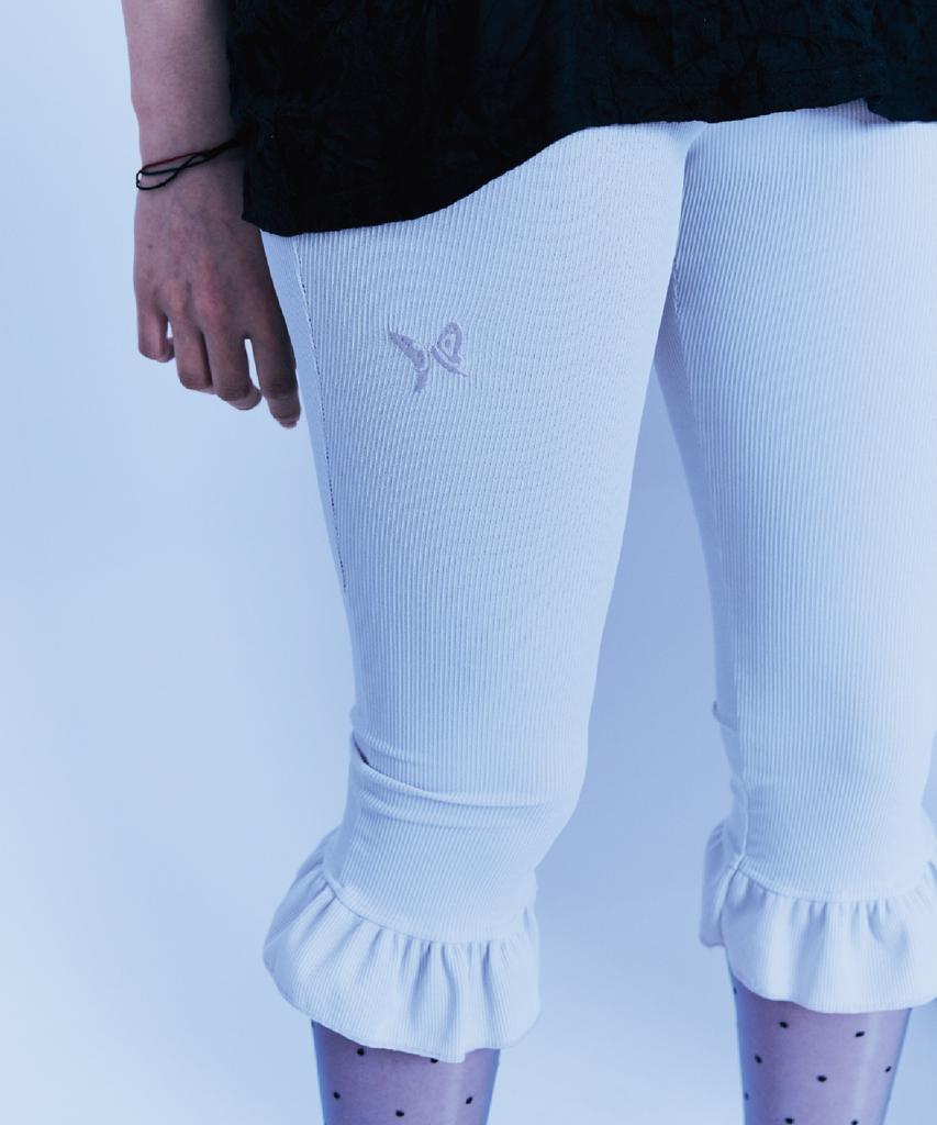 Guwolsibil Three-Quarter Frill Leggings Light Gray