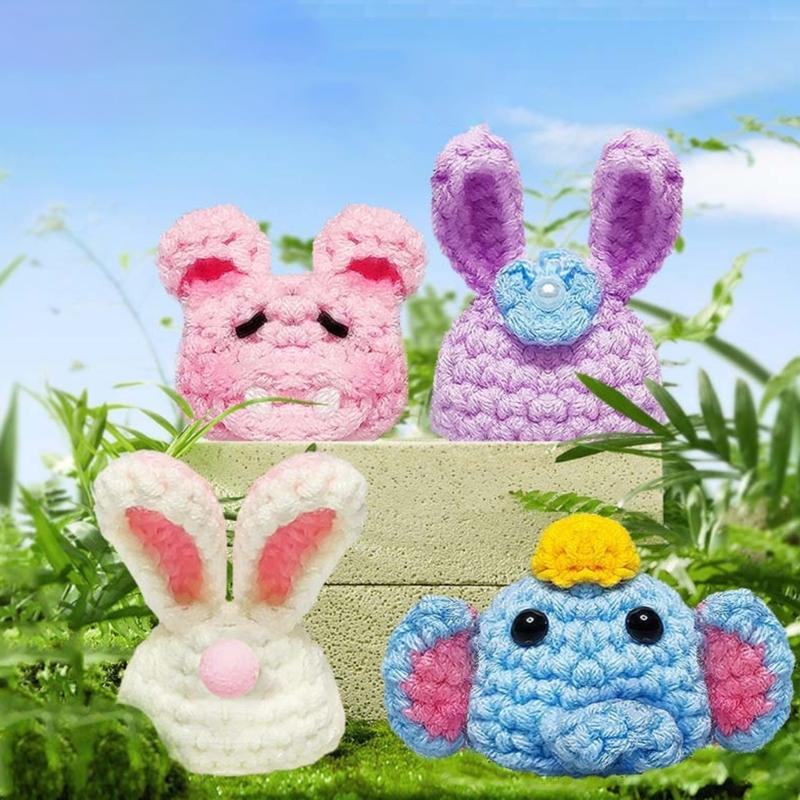 Fashionable Hand Knitted Hat for Guinea Pigs Fashion and Practical Knitted Hat Accessory for Festival Photography
