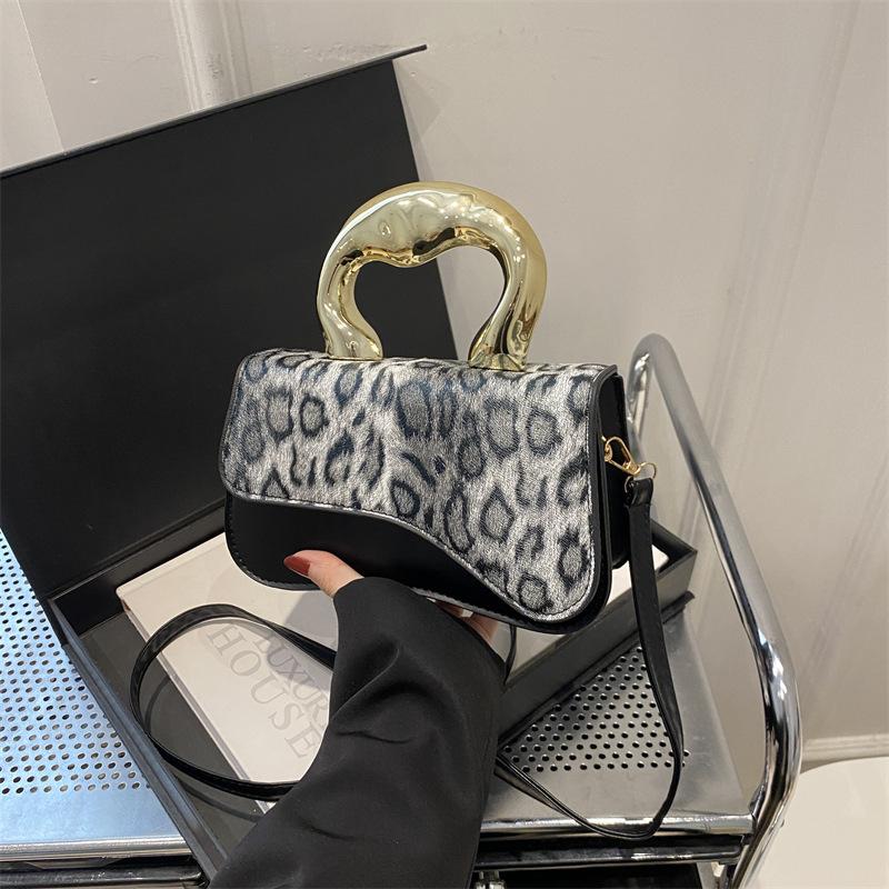 Niche Design Simple Korean Version Saddle Bag Trendy Leopard Print Small Square Bag Wide Shoulder Strap Versatile Single Shoulder Messenger Bag